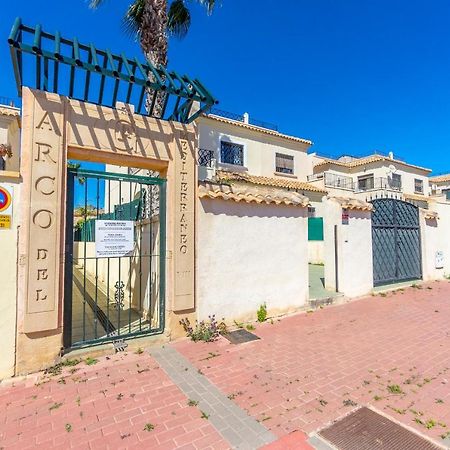 Fh Mediterraneo 托雷维耶哈 外观 照片